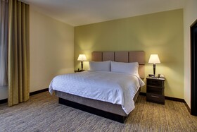 Candlewood Suites Wichita East