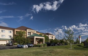 Courtyard by Marriott Wichita East