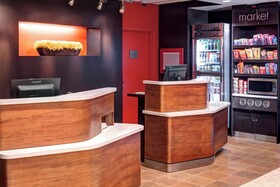 Courtyard by Marriott Wichita East
