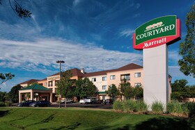Courtyard by Marriott Wichita East