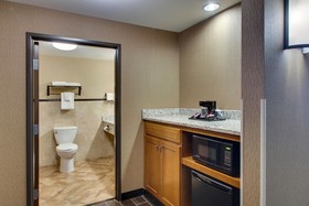 Drury Plaza Hotel Broadview Wichita