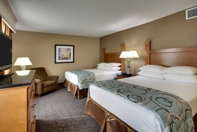 Drury Plaza Hotel Broadview Wichita