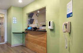 Extended Stay America Select Suites Wichita Airport