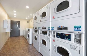 Extended Stay America Select Suites Wichita Airport