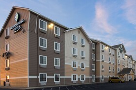 Extended Stay America Select Suites Wichita Airport