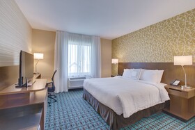 Fairfield Inn & Suites Wichita East
