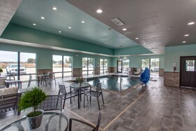 Hampton Inn & Suites Wichita/Airport