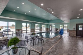 Hampton Inn & Suites Wichita/Airport