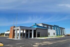 Hawthorn Extended Stay by Wyndham Wichita Airport