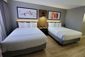 Hawthorn Extended Stay by Wyndham Wichita Airport