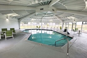 Hawthorn Extended Stay by Wyndham Wichita Airport