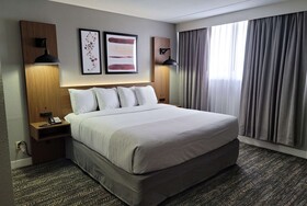 Hawthorn Extended Stay by Wyndham Wichita Airport