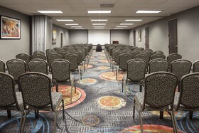 Holiday Inn Wichita East I-35