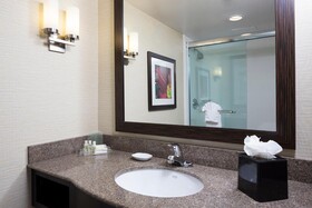Holiday Inn Wichita East I-35