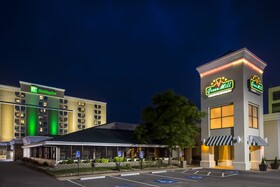 Holiday Inn Wichita East I-35