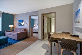 Home2 Suites by Hilton Wichita Downtown Delano