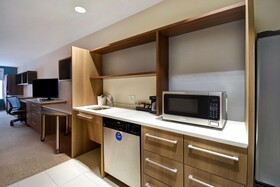 Home2 Suites by Hilton Wichita Downtown Delano