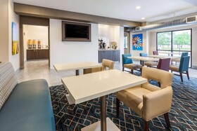 La Quinta by Wyndham Wichita Airport