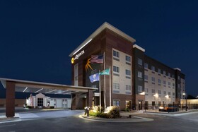 La Quinta by Wyndham Wichita Airport