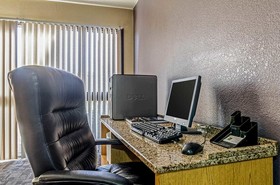 Quality Inn South
