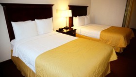 Economy Hotel Plus Wichita