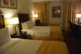 Economy Hotel Plus Wichita