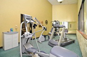 Red Roof Inn & Conference Center Wichita Airport