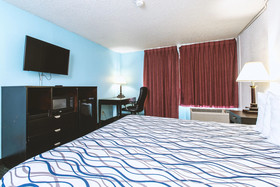 Sky-Palace Inn & Suites Wichita East