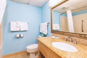 Sky-Palace Inn & Suites Wichita East