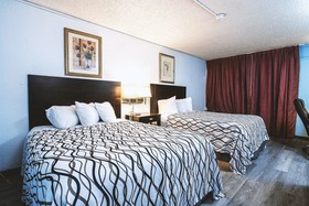 Sky-Palace Inn & Suites Wichita East