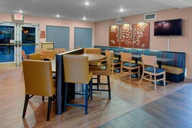 TownePlace Suites Wichita East
