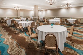 Wyndham Garden Wichita Downtown
