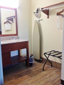 SureStay Hotel by Best Western Bowling Green North