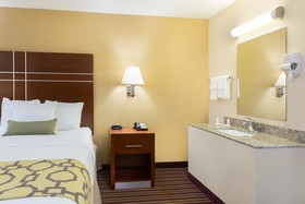 Baymont by Wyndham Bowling Green