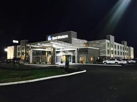Best Western Plus Bowling Green