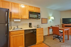 Candlewood Suites Bowling Green