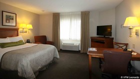 Candlewood Suites Bowling Green