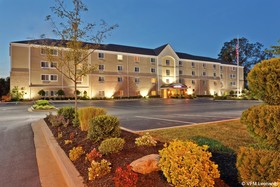 Candlewood Suites Bowling Green