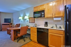 Candlewood Suites Bowling Green