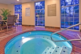 Candlewood Suites Bowling Green