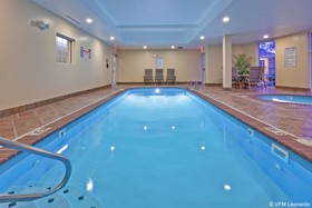 Candlewood Suites Bowling Green