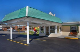 Cardinal Motel