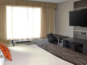 Clarion Inn