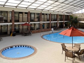 Clarion Inn