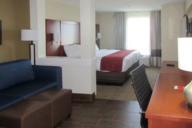 Comfort Suites