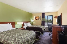 Days Inn by Wyndham Bowling Green