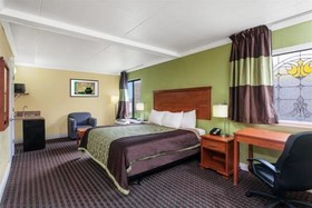 Days Inn by Wyndham Bowling Green