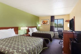 Days Inn by Wyndham Bowling Green