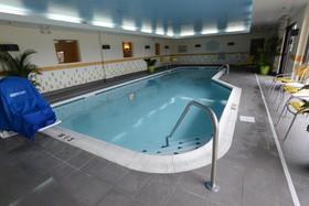 Fairfield Inn & Suites Bowling Green