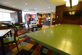 Fairfield Inn & Suites Bowling Green